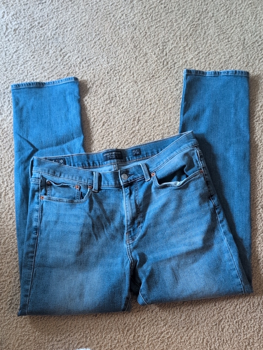 Lucky Brand 410 Athletic Slim Blue Straight-Leg Jeans
